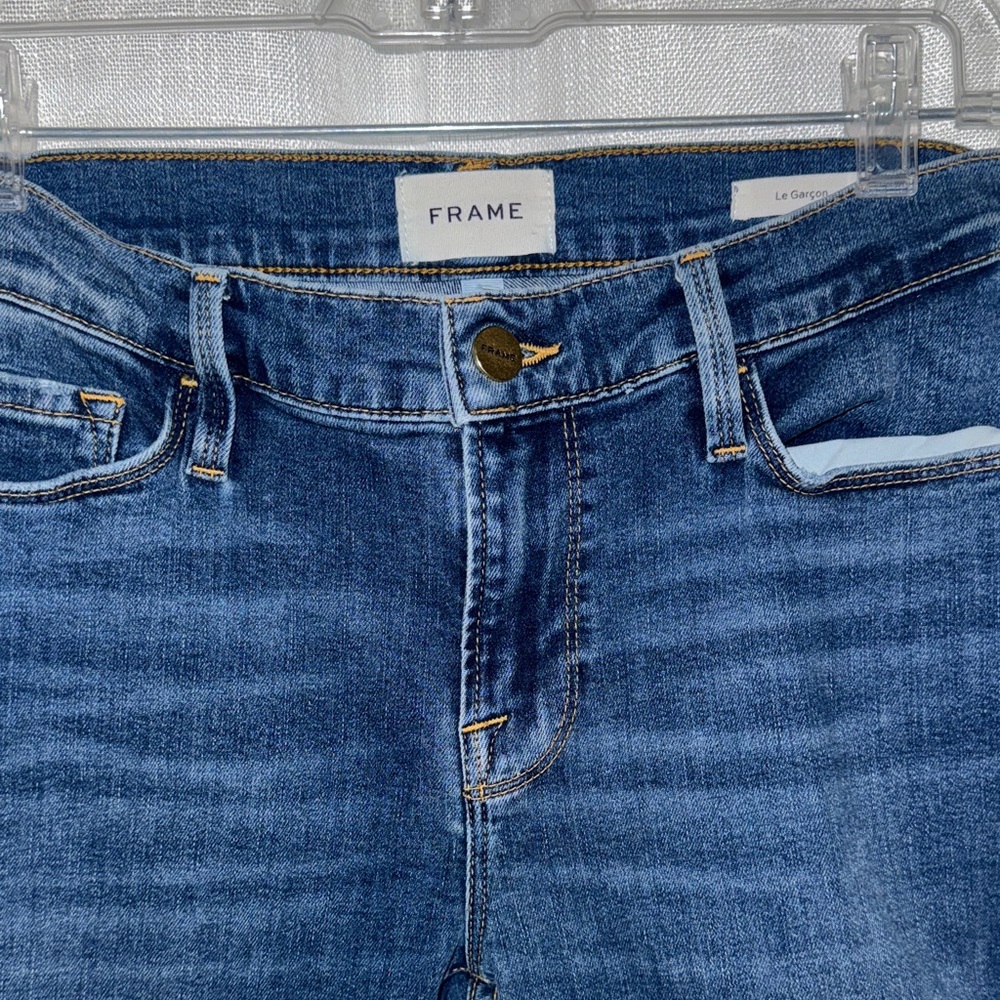 Frame Denim Straight Leg Boyfriend Jeans in Medium Blue Wash “Le Garcon” Size 28